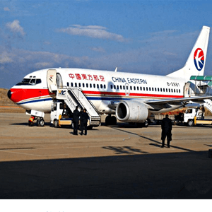 金湾航空空运航空快运业稳步发展的原因是什么？